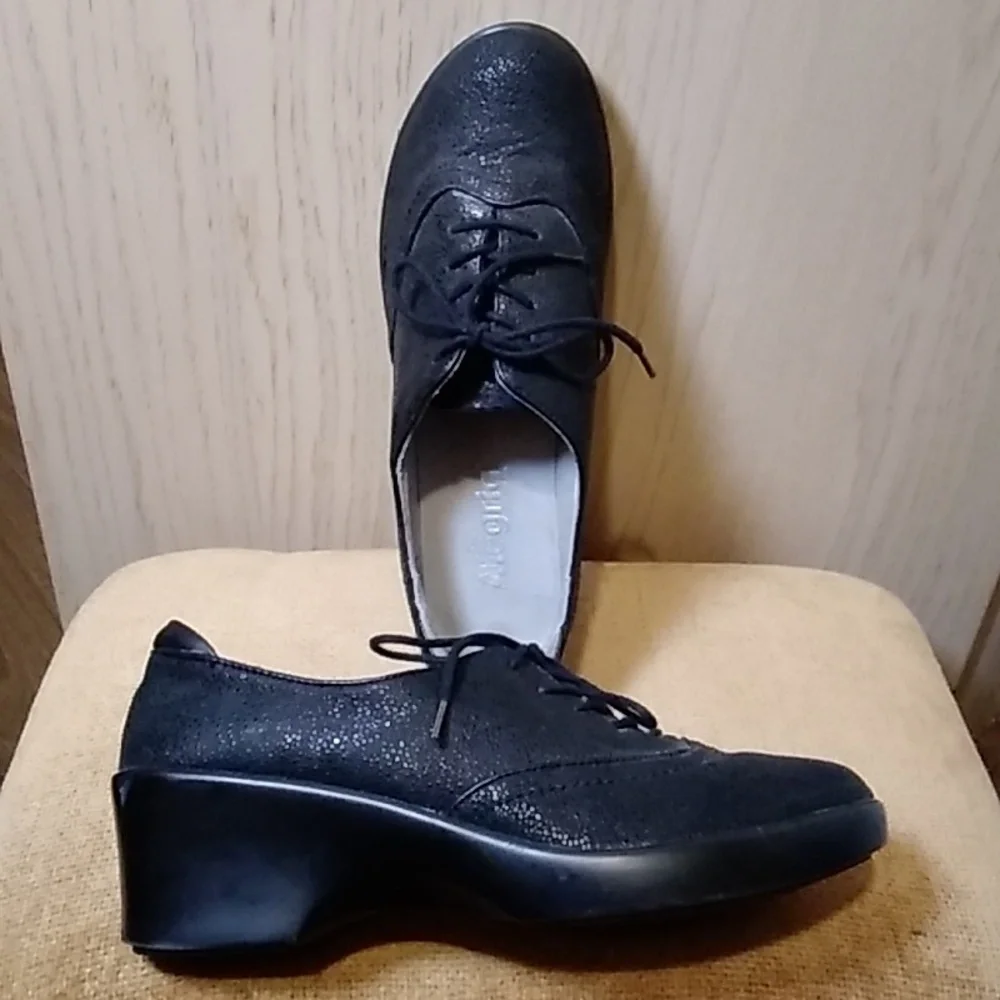 Alegria Wedge Shoes Sz 8.5 W